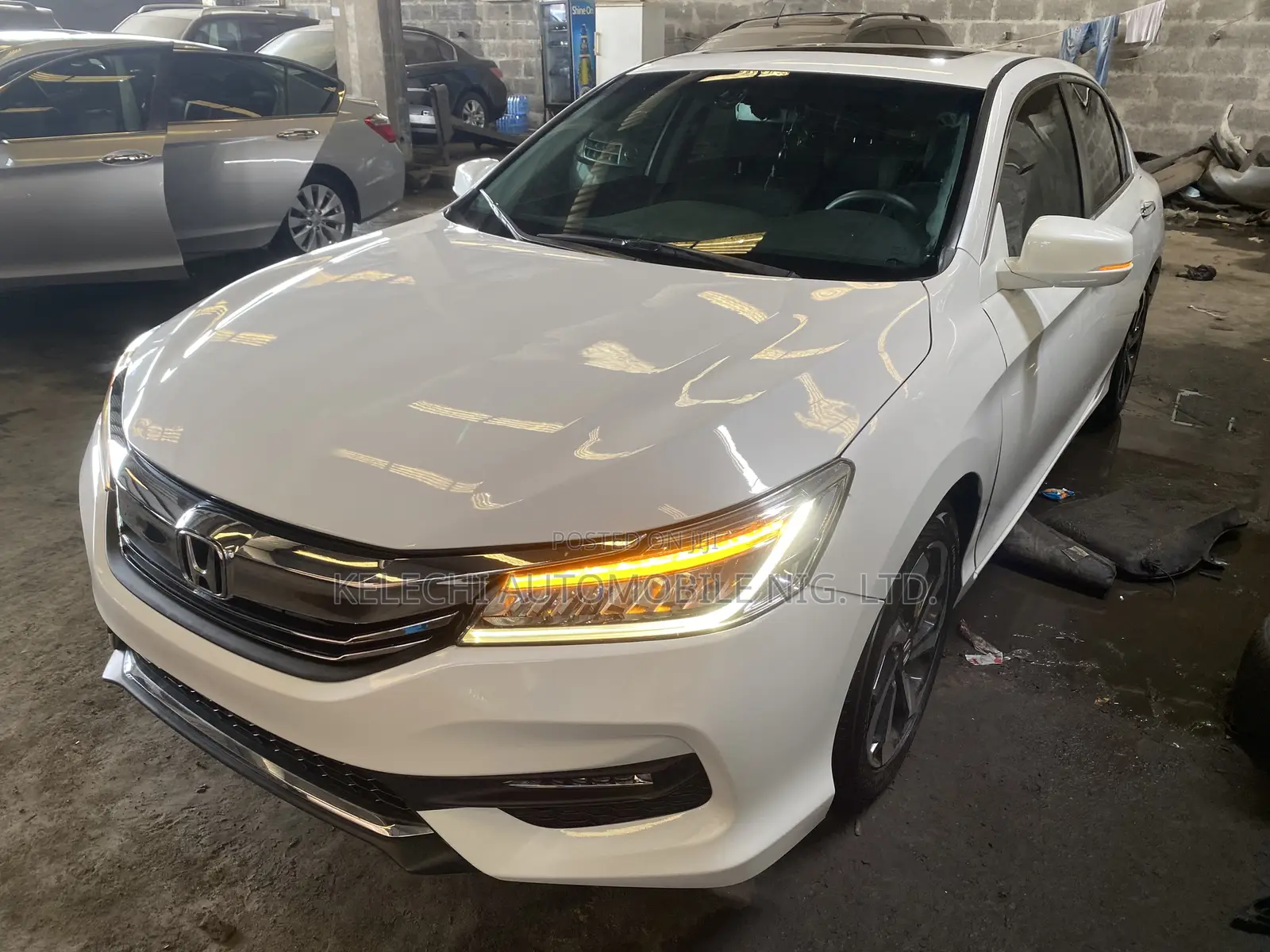 Honda Accord 2017 White