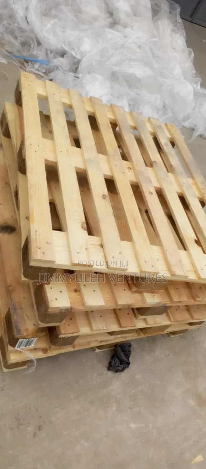 Neat Wooden Pallets