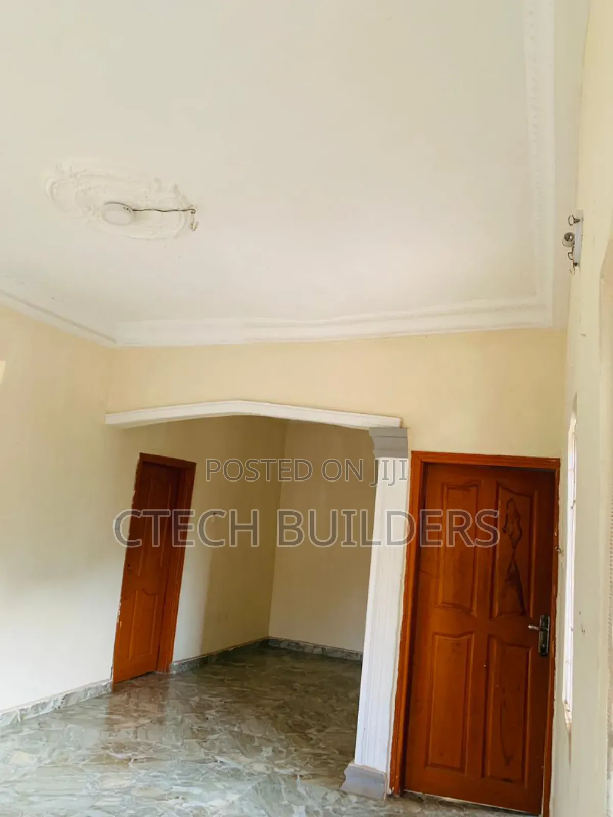 3bdrm Block of Flats in Benin City for rent