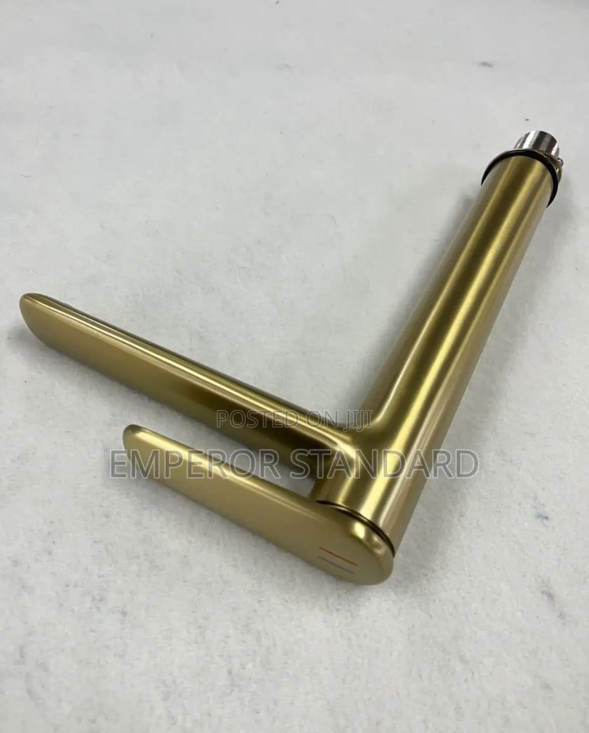 Luxury Cabinets Mixer Long Counter Top Basin Tap