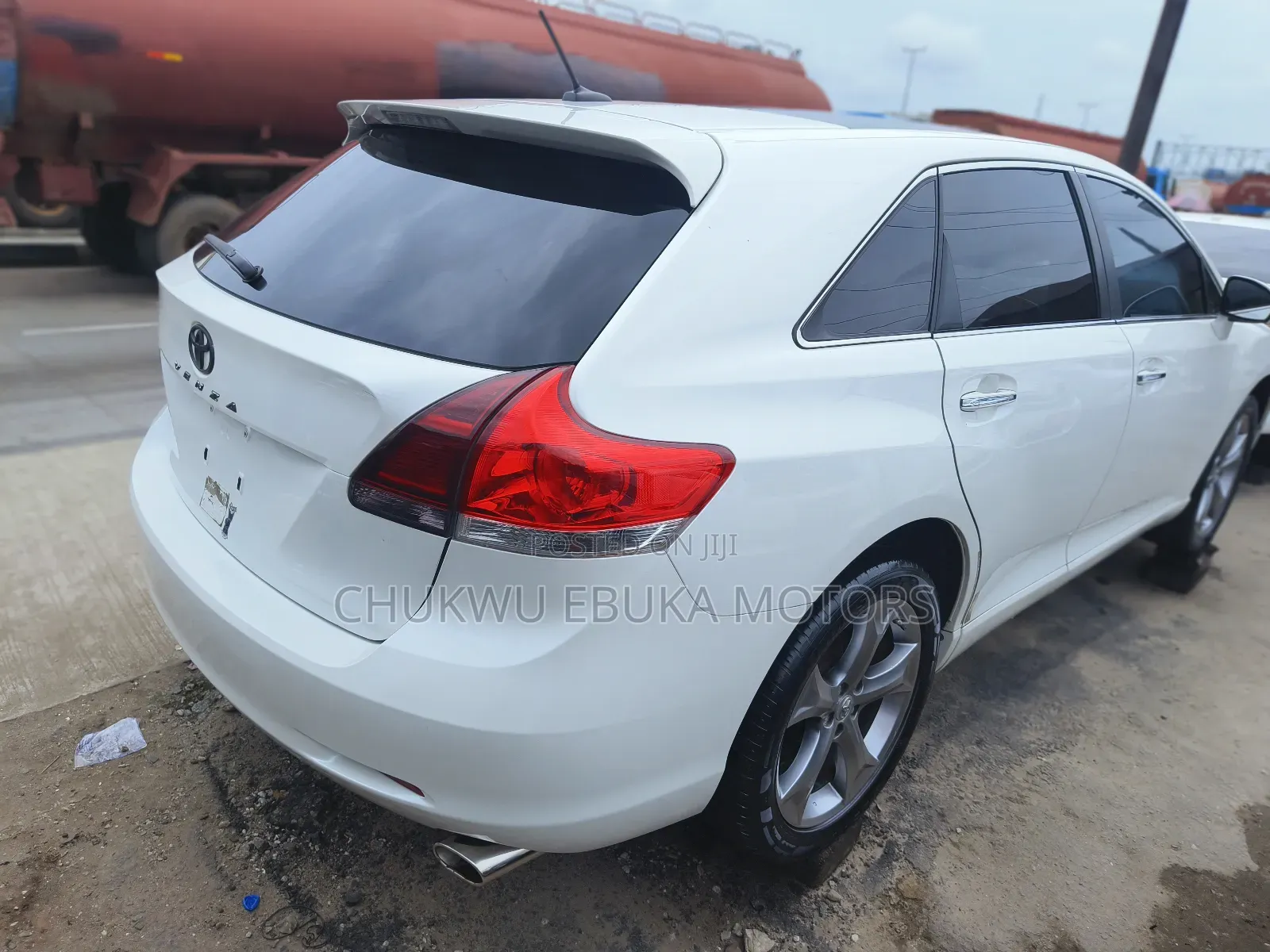 Toyota Venza V6 AWD 2010 White
