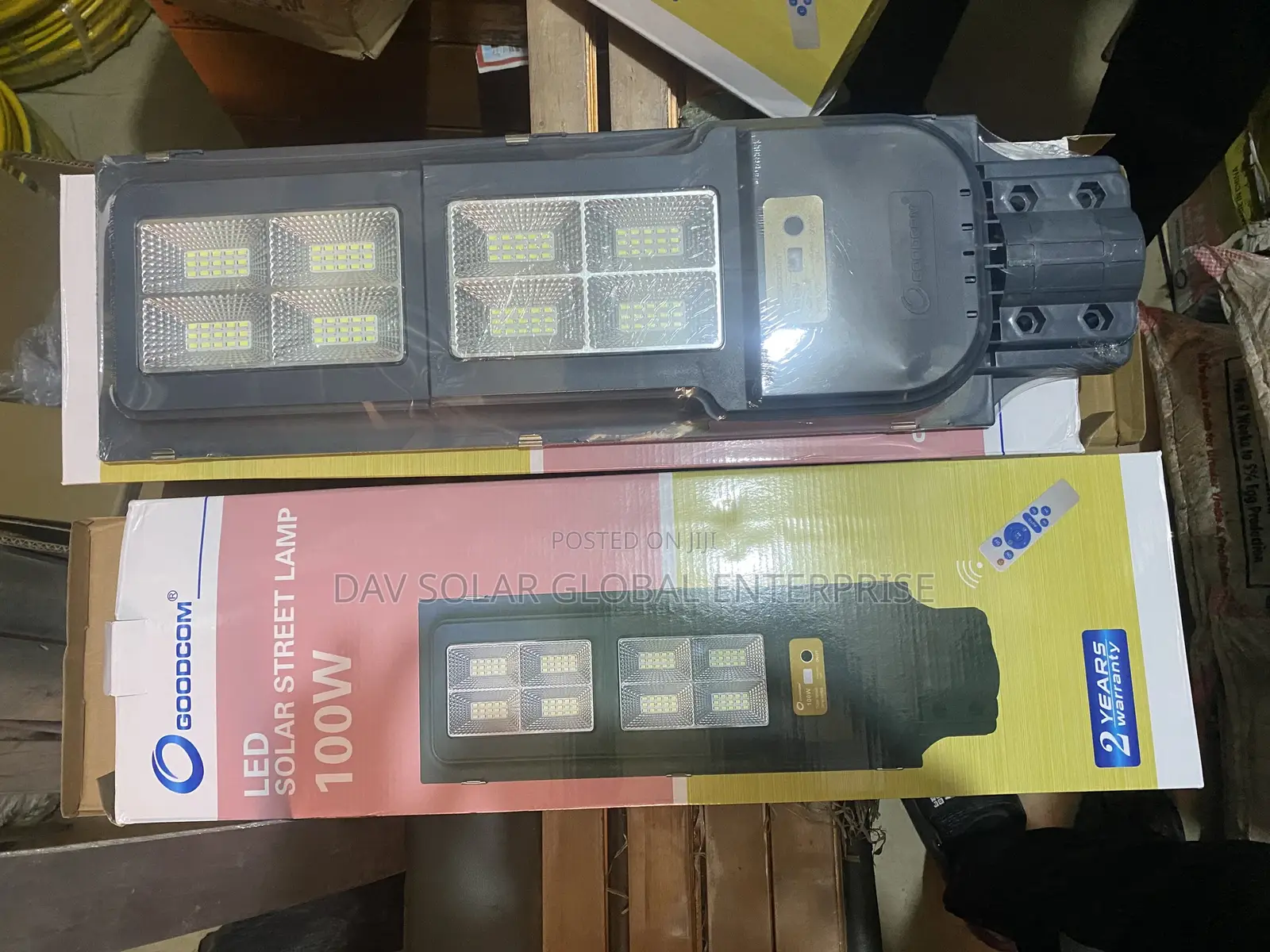 100W Solar Steel Light
