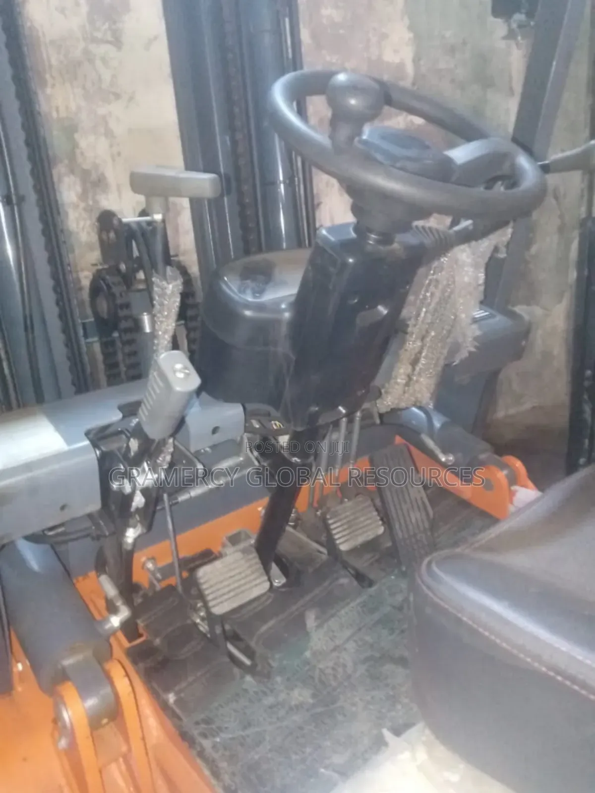 Forklift for Rent in Different Tons