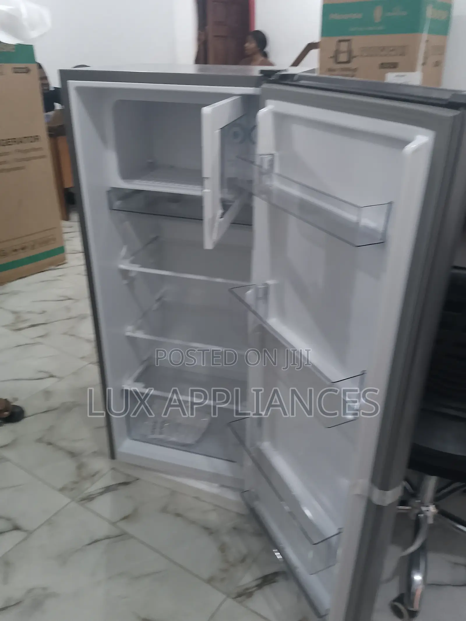 Smart Choice Hisense Refrigerator 176l