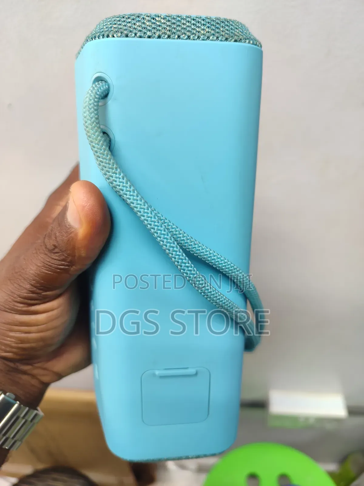 Sony SRS XE200 Bluetooth Speaker