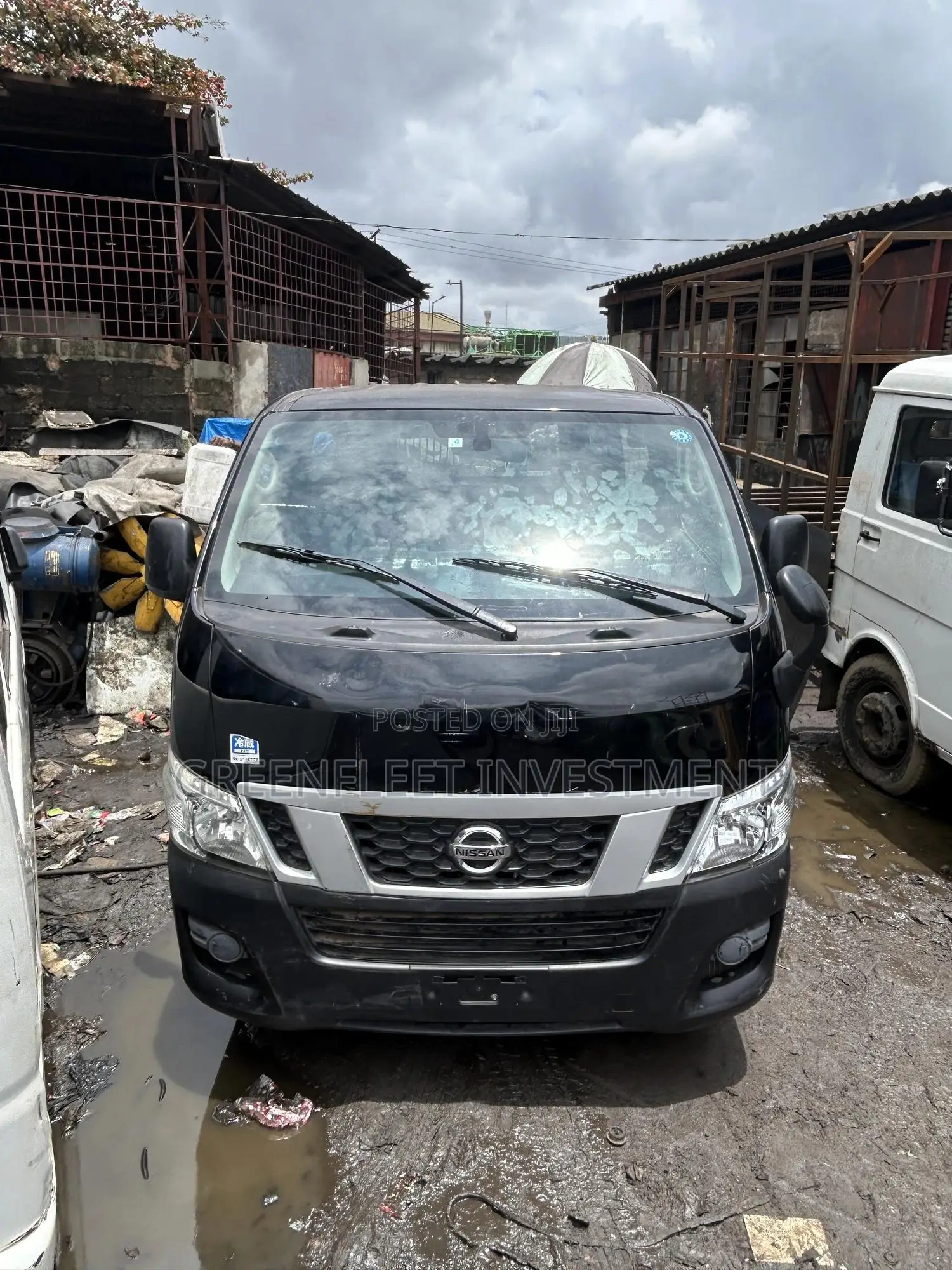 Nissan Caravan (Urvan) 2019 Black
