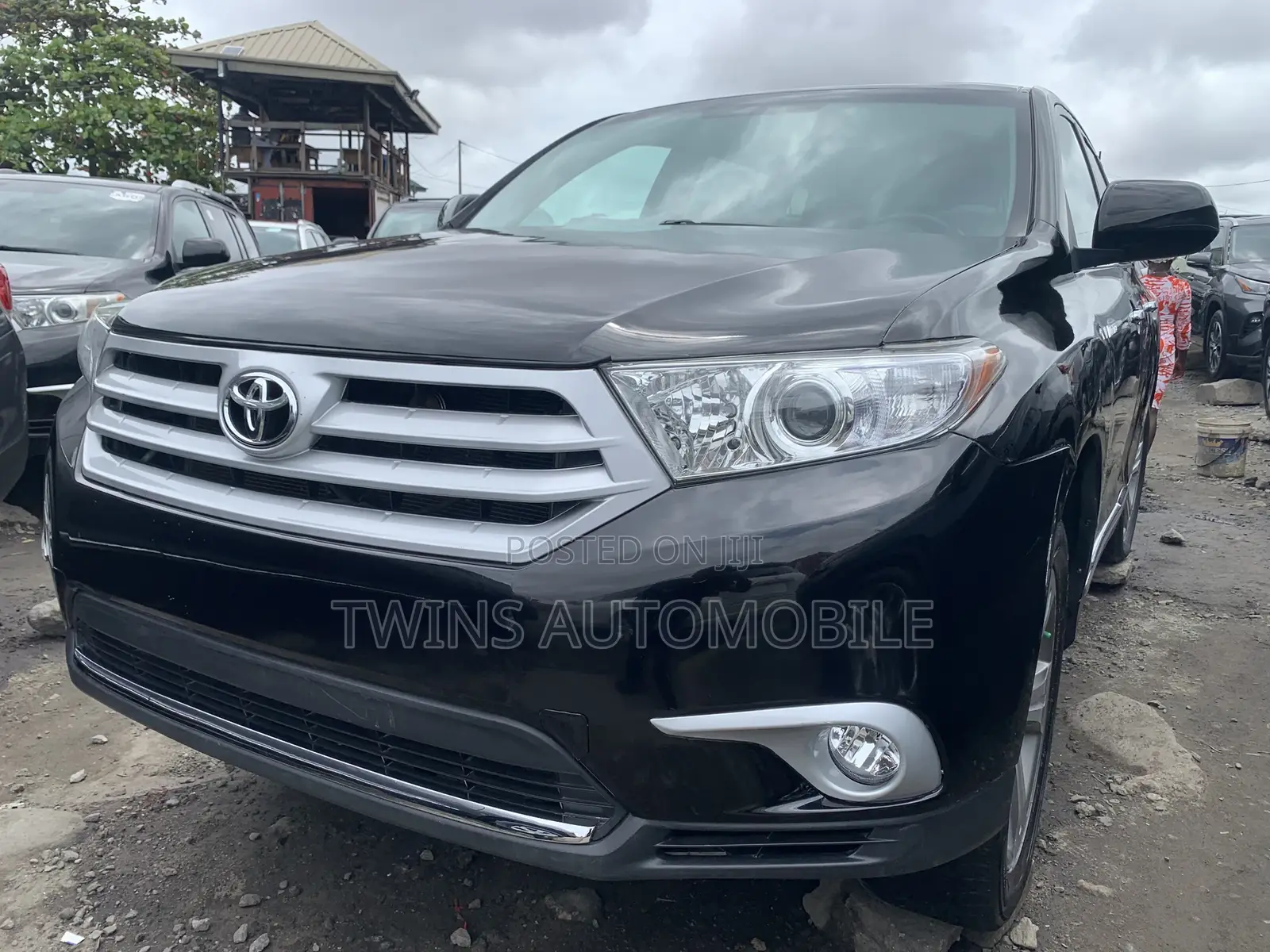 Toyota Highlander Limited 3.5l 4WD 2013 Black