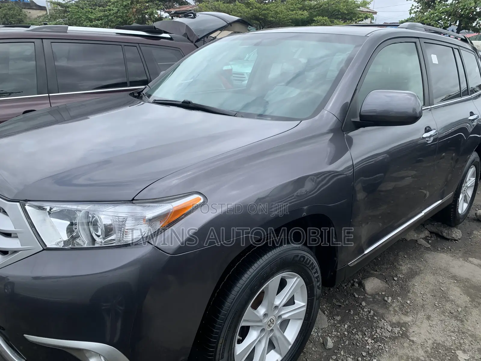 Toyota Highlander Limited 2012 Gray