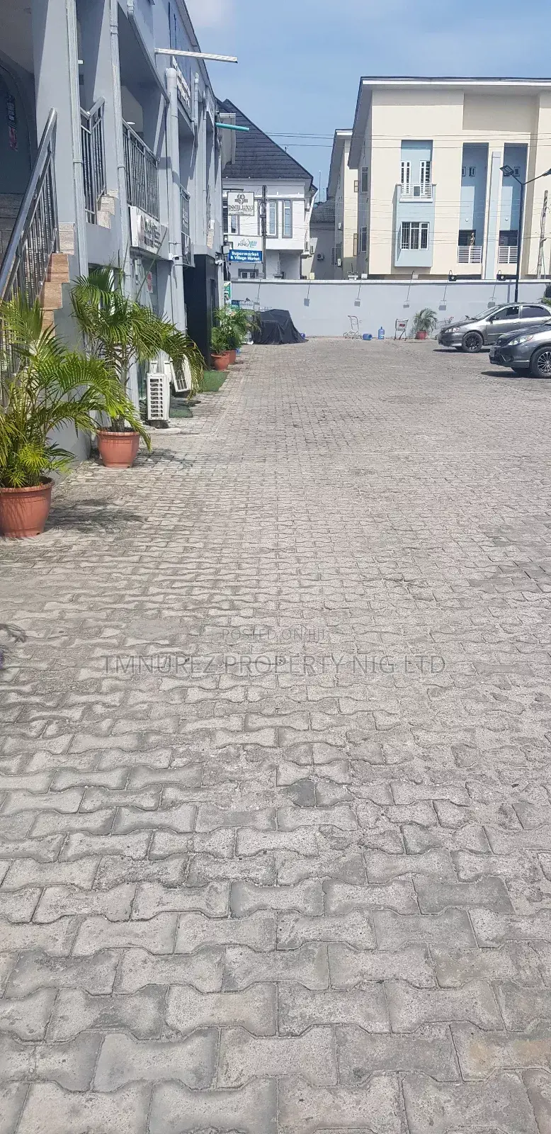 Shop for Rent at Osapa London