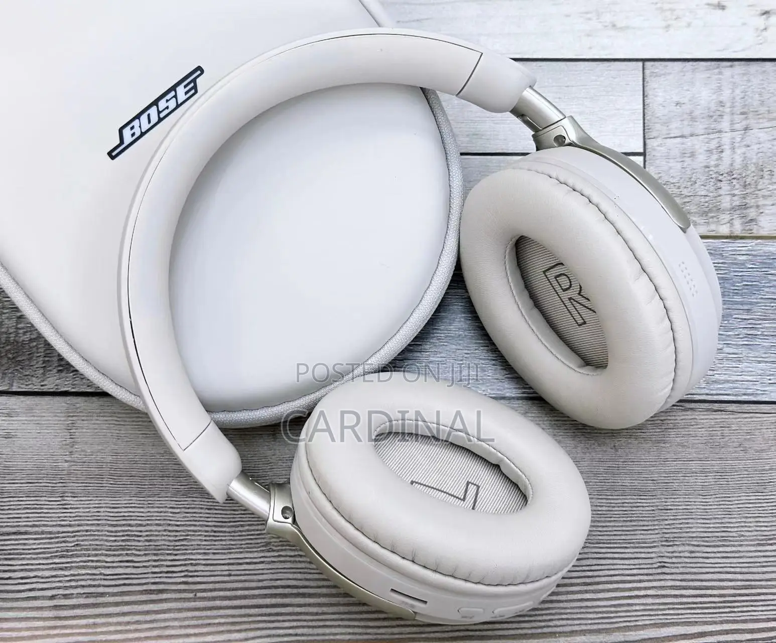 Quiet Comfort Noise Canceling Headphone