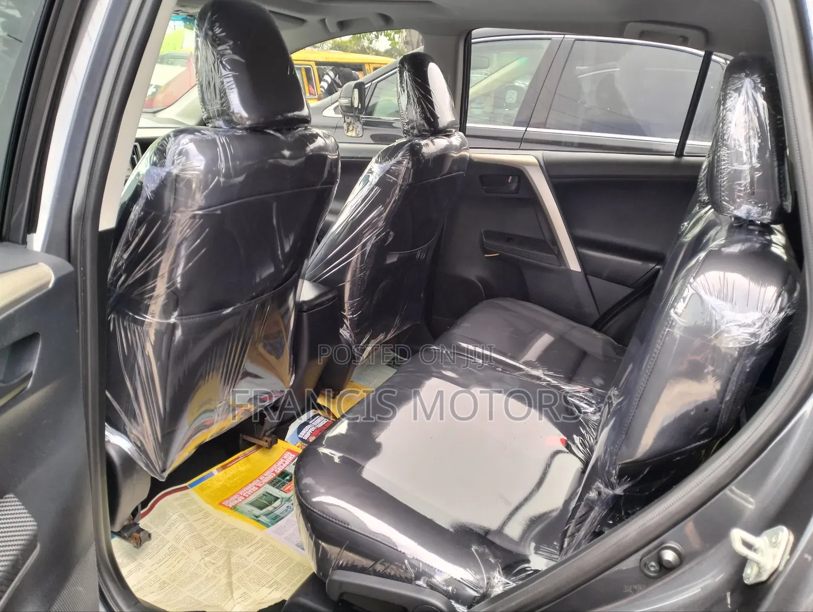 Toyota RAV4 XLE AWD (2.5L 4cyl 6A) 2013 Gray