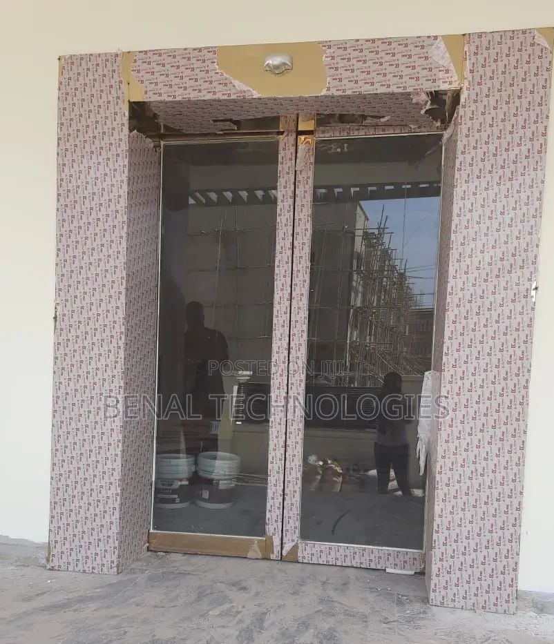 Automatic Sliding Glass Door for Modern Buildings