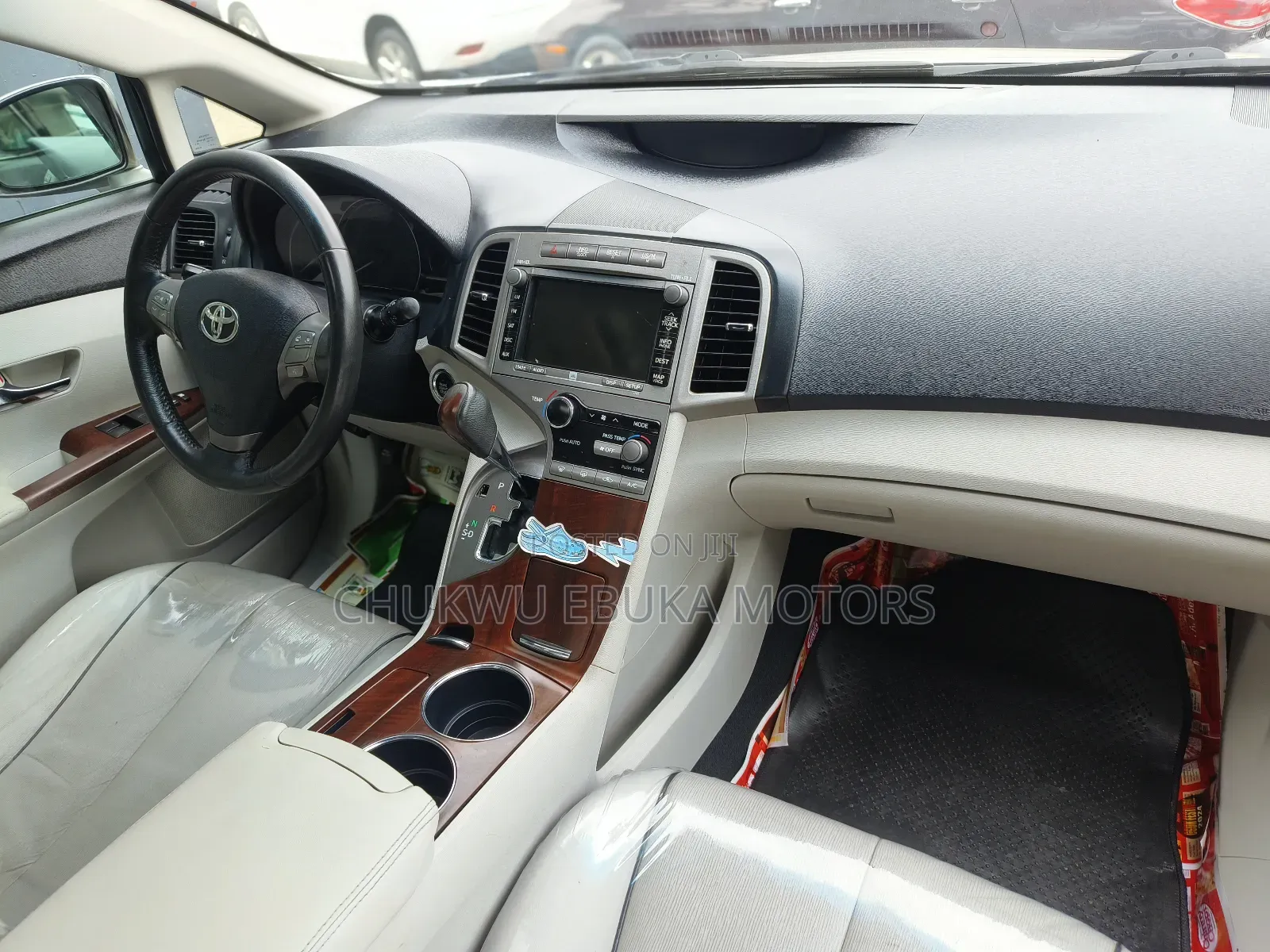 Toyota Venza V6 AWD 2011 Silver