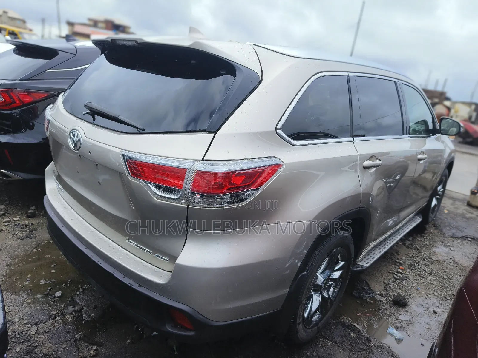 Toyota Highlander 2016 Gold