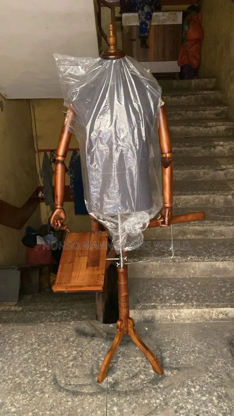Imported Half Body Display Suit Mannequin