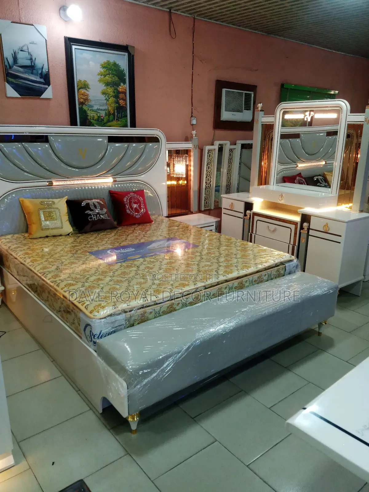 High Quality Bed and Foam With Dresser.