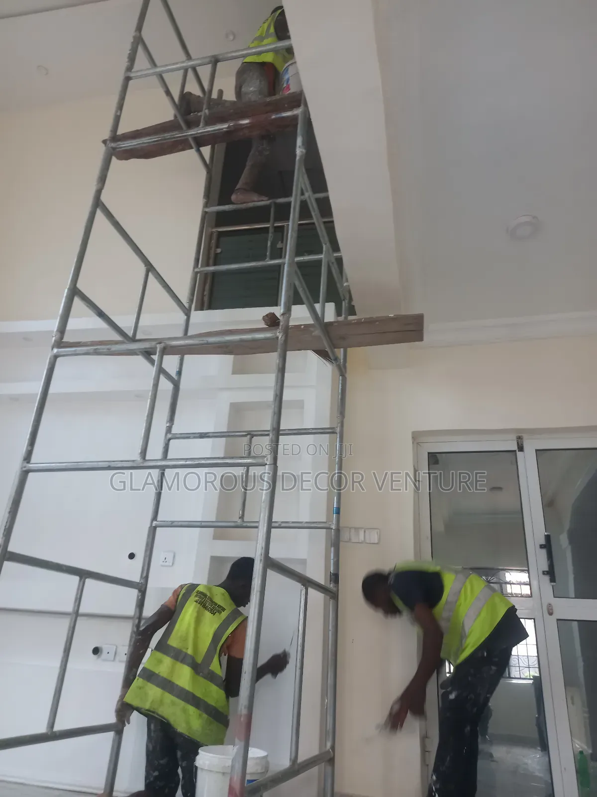 Proffesional House Paintings/Wall Screeding/Tyrolean