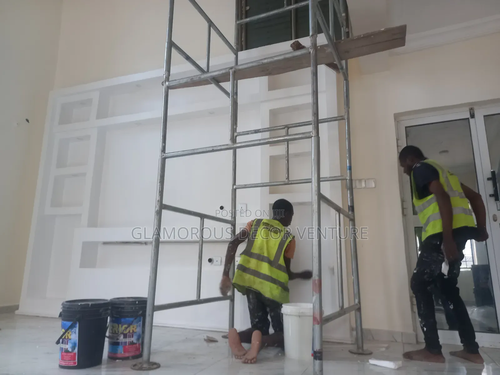 Proffesional House Paintings/Wall Screeding/Tyrolean