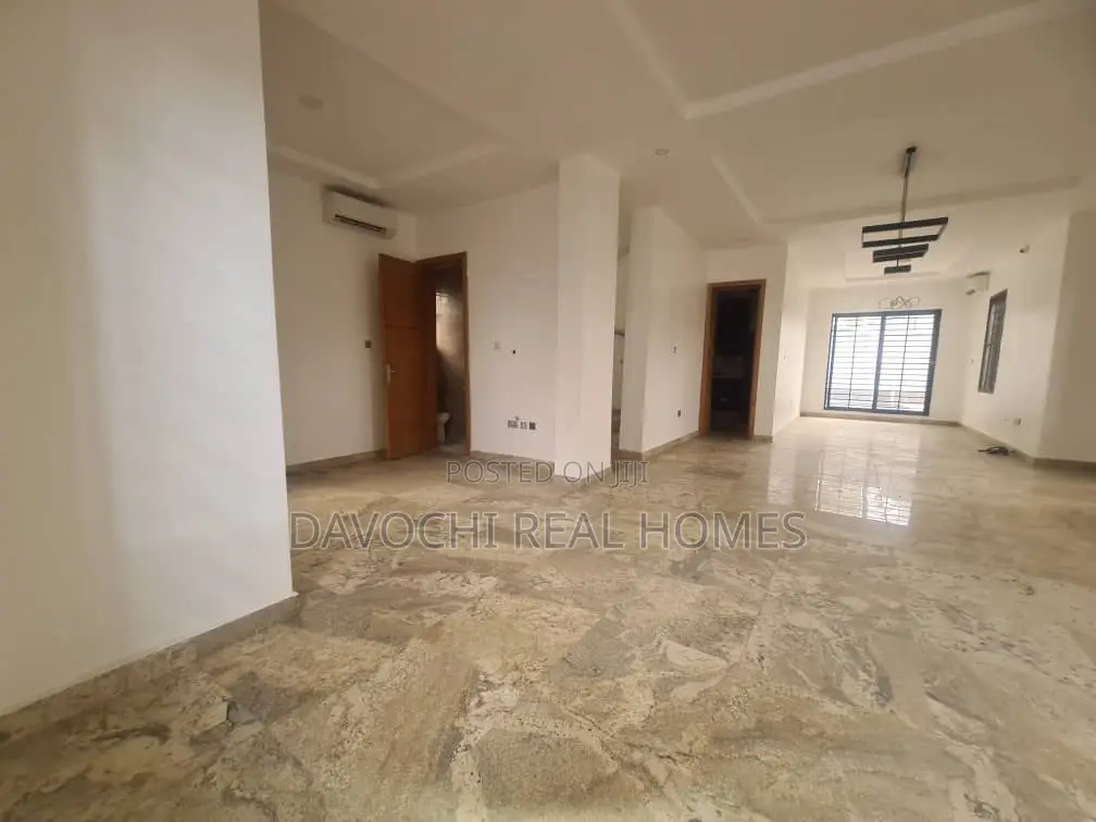 5bdrm Duplex in Parkview Estate for rent
