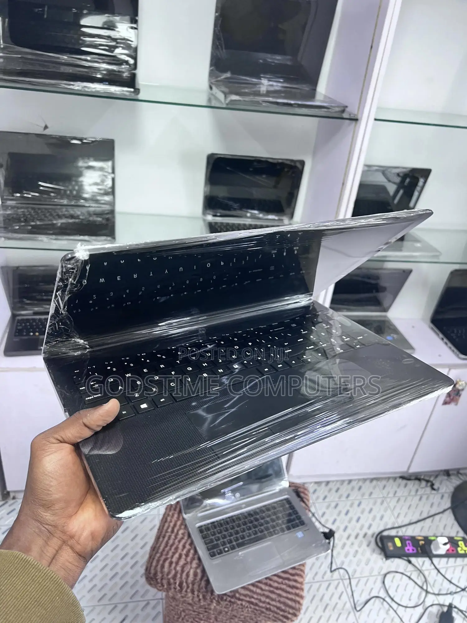 New Laptop HP 15 8GB Intel Core I3 HDD 500GB