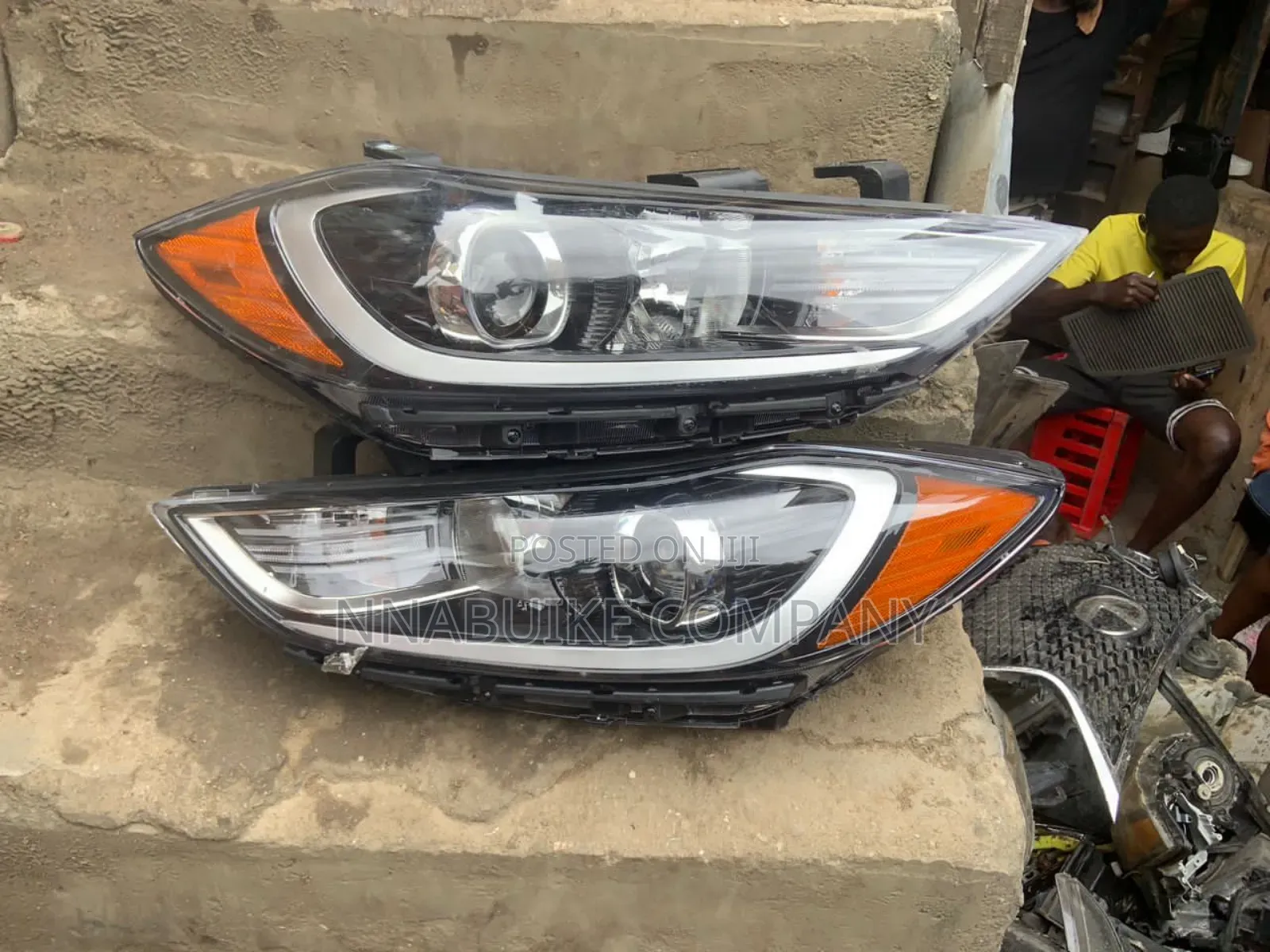 Hyundai Elantra Headlamp 2016 Model