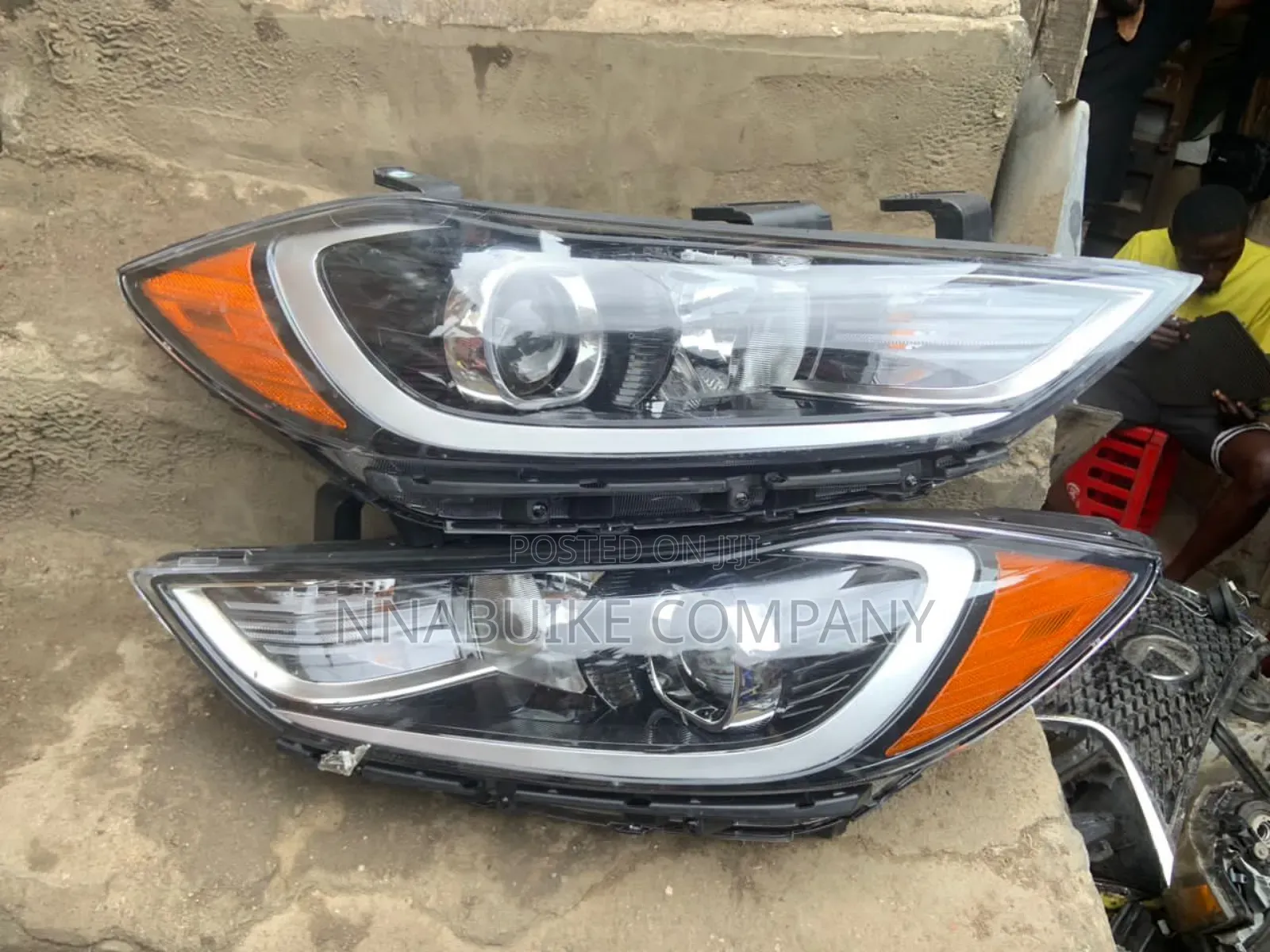 Hyundai Elantra Headlamp 2016 Model