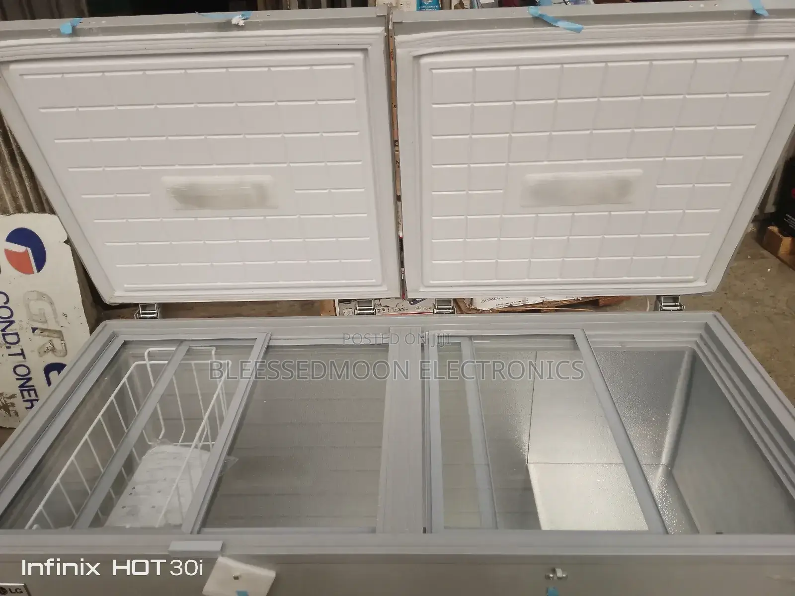 LG Supper Fast Cooling Inverter Chest Freezer 3yrs Garranty