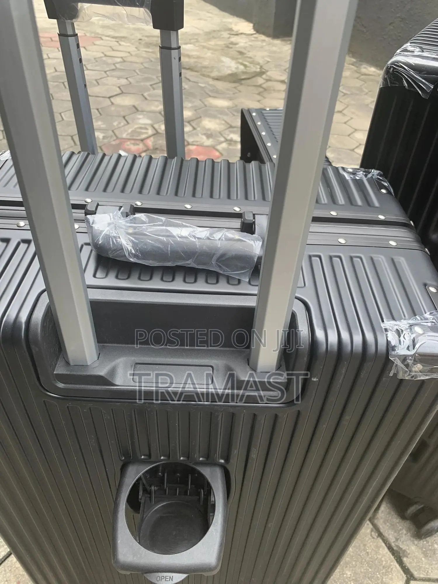 Silver Color Quality Durable Pc Hard Case Luggage