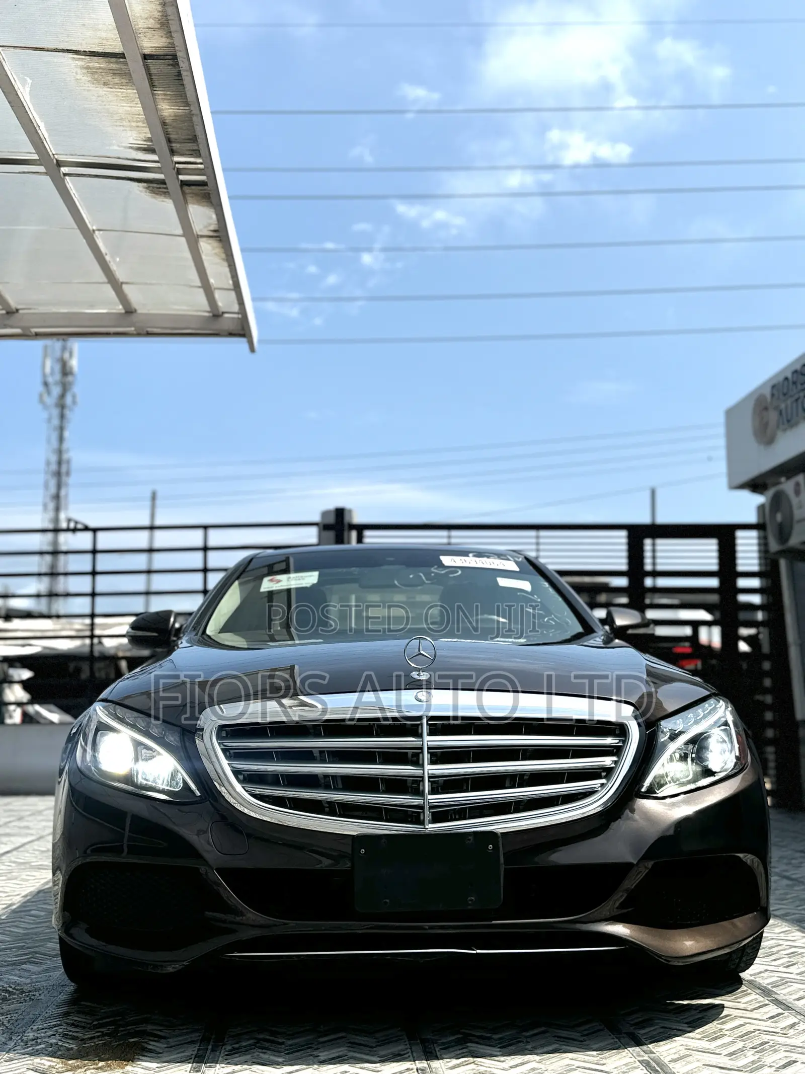 Mercedes-Benz C-Class C 300 4MATIC (W205) 2016 Brown