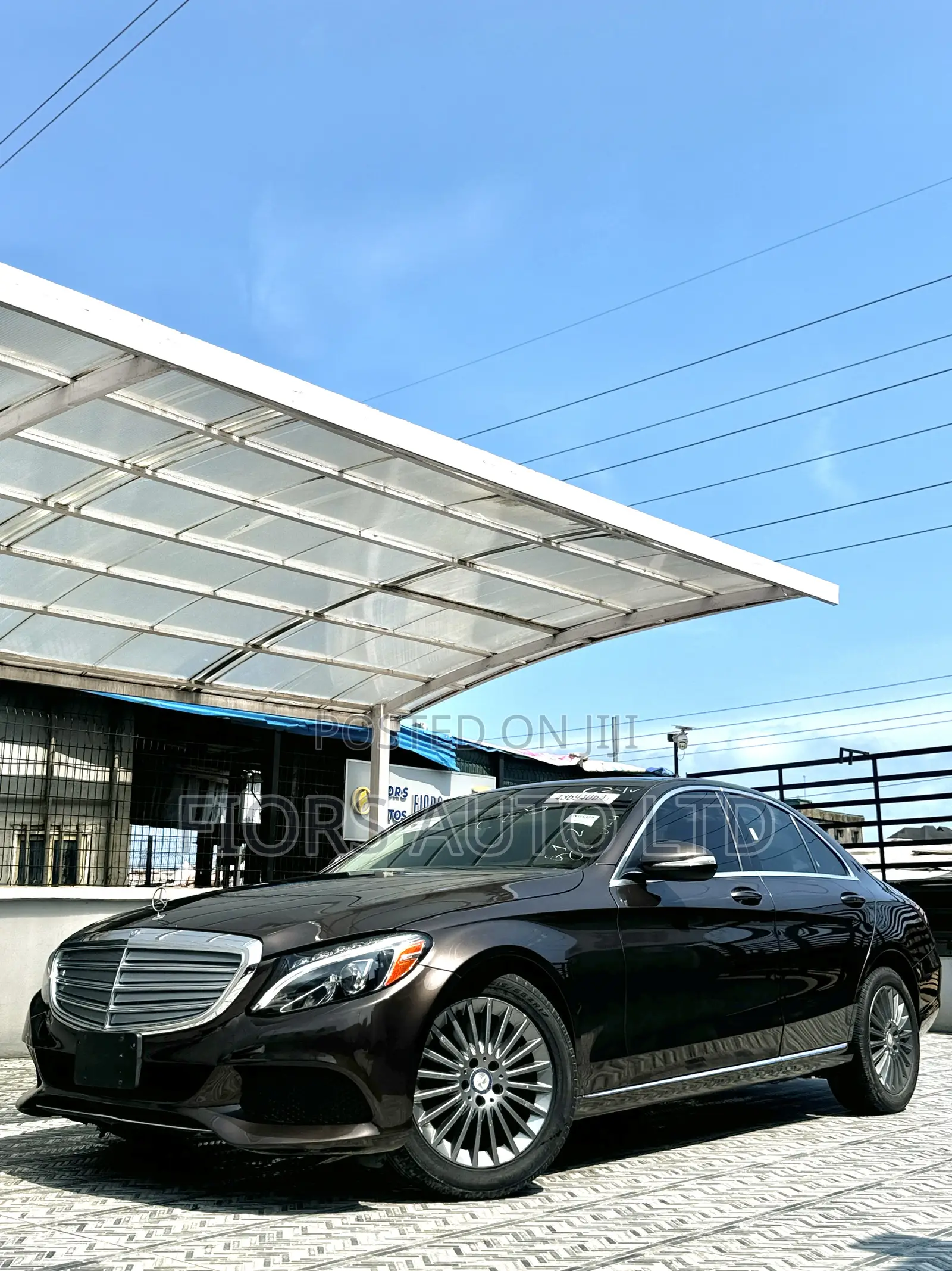 Mercedes-Benz C-Class C 300 4MATIC (W205) 2016 Brown