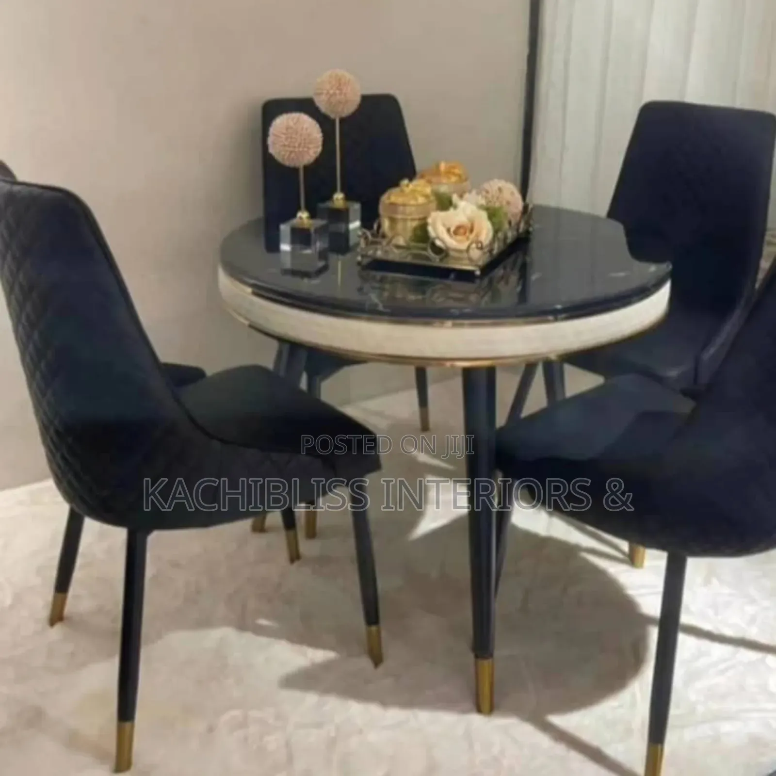 4 Seater Dinning Set