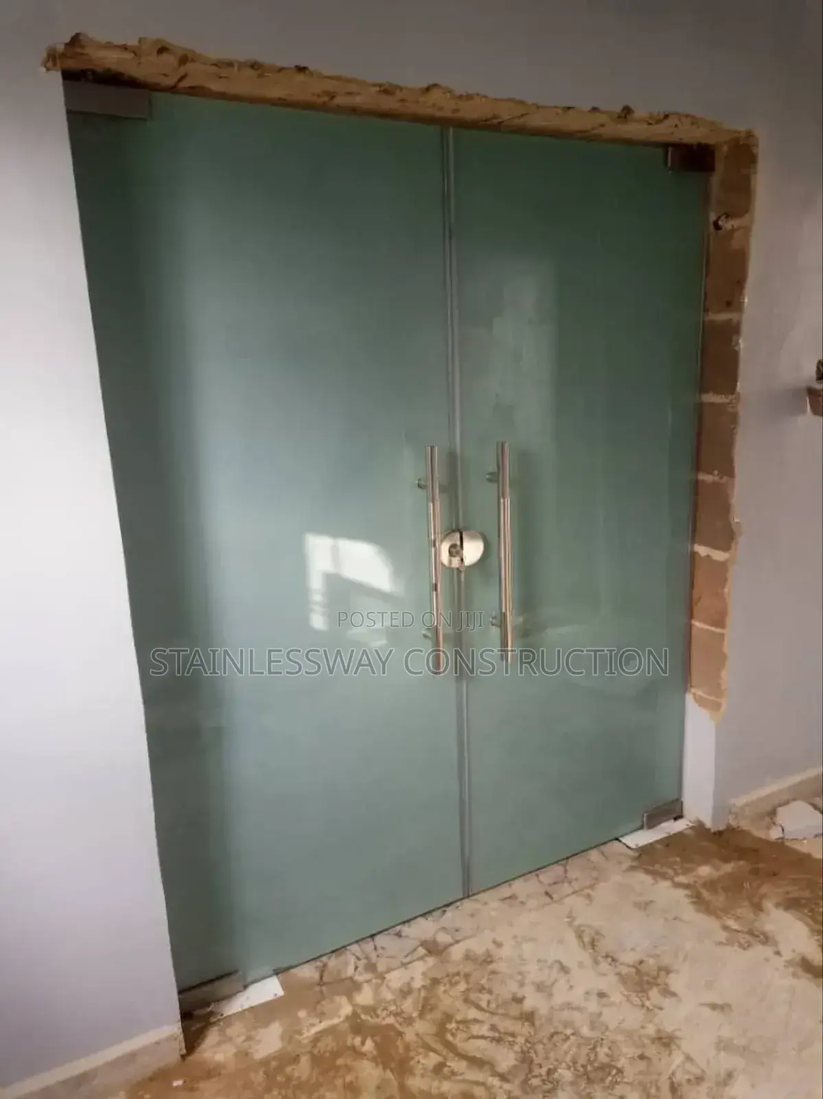 Wayin Swing Glass Door