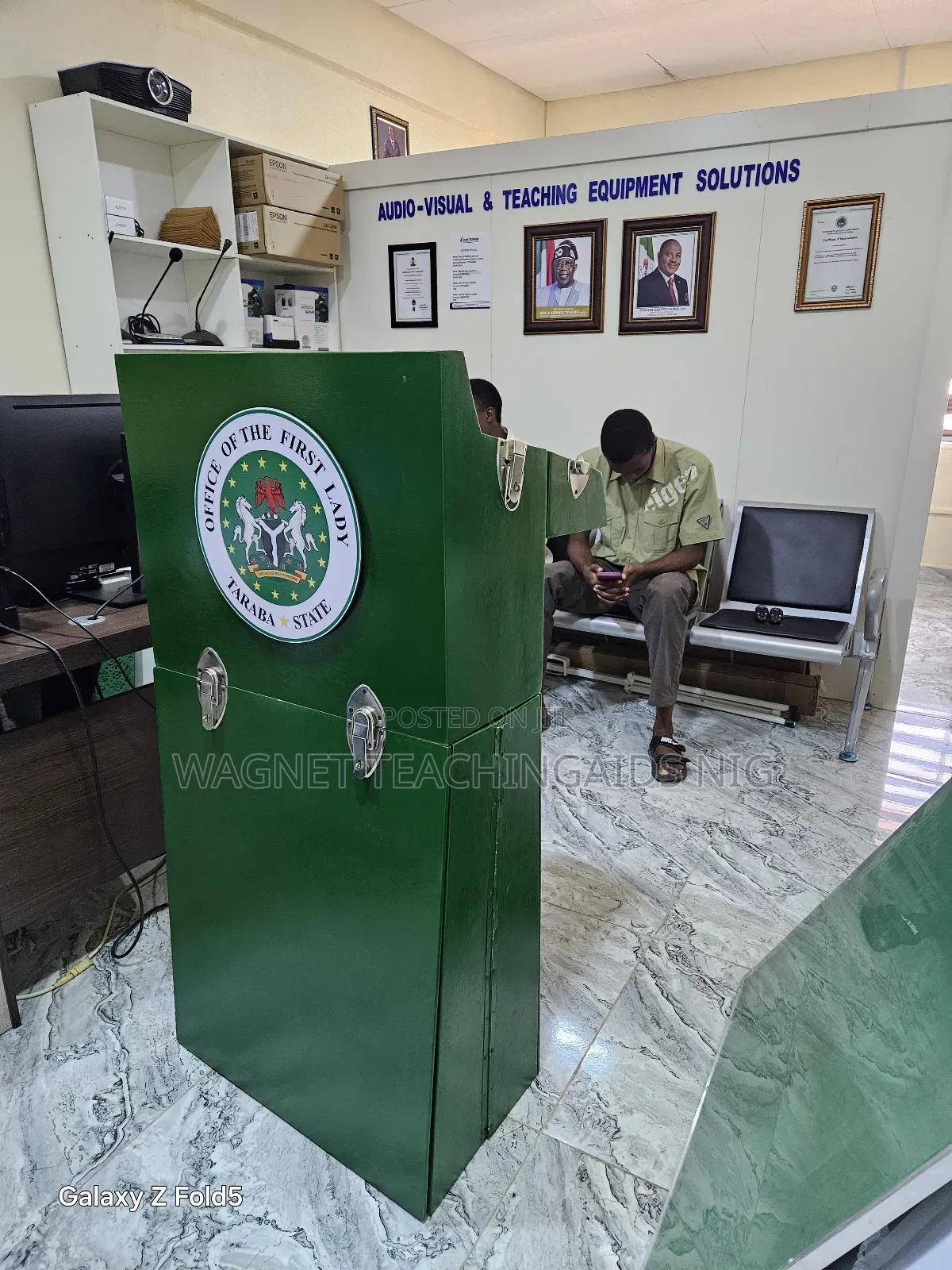Wooden Executive Foldable Podium