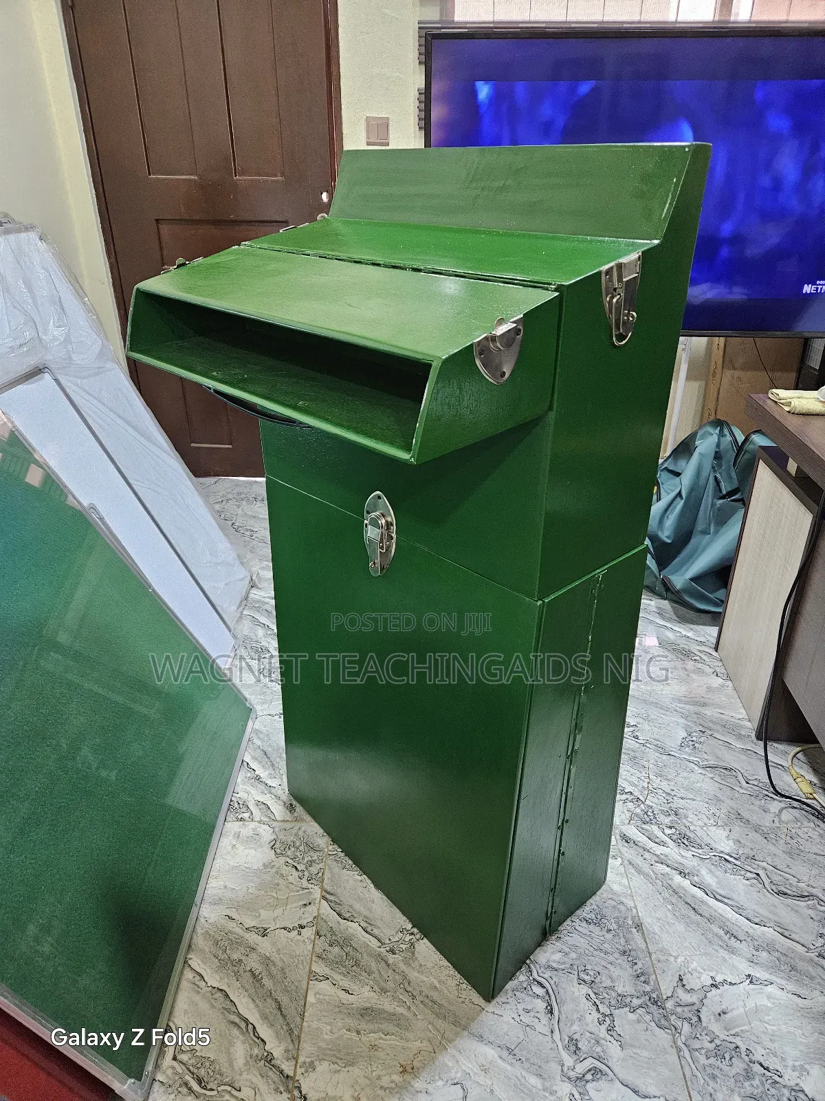 Wooden Executive Foldable Podium