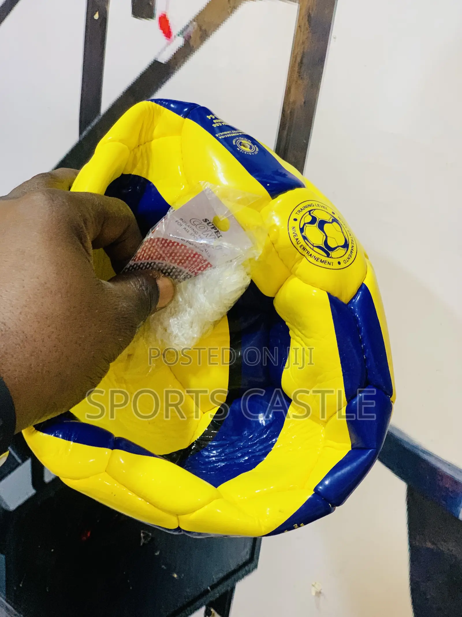Quality Strong Conti Ball With Free Net and Valve