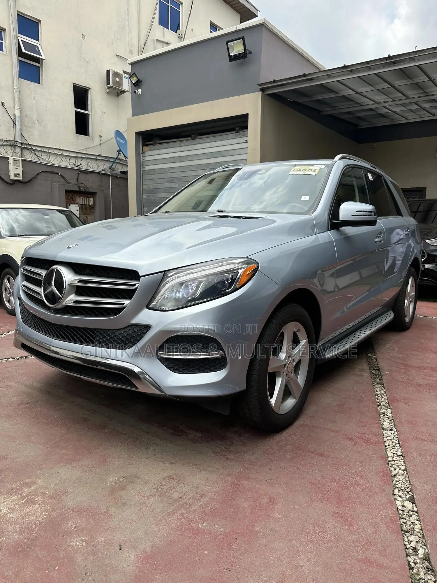 Mercedes-Benz GLE-Class GLE 350d 4MATIC 2017 Silver