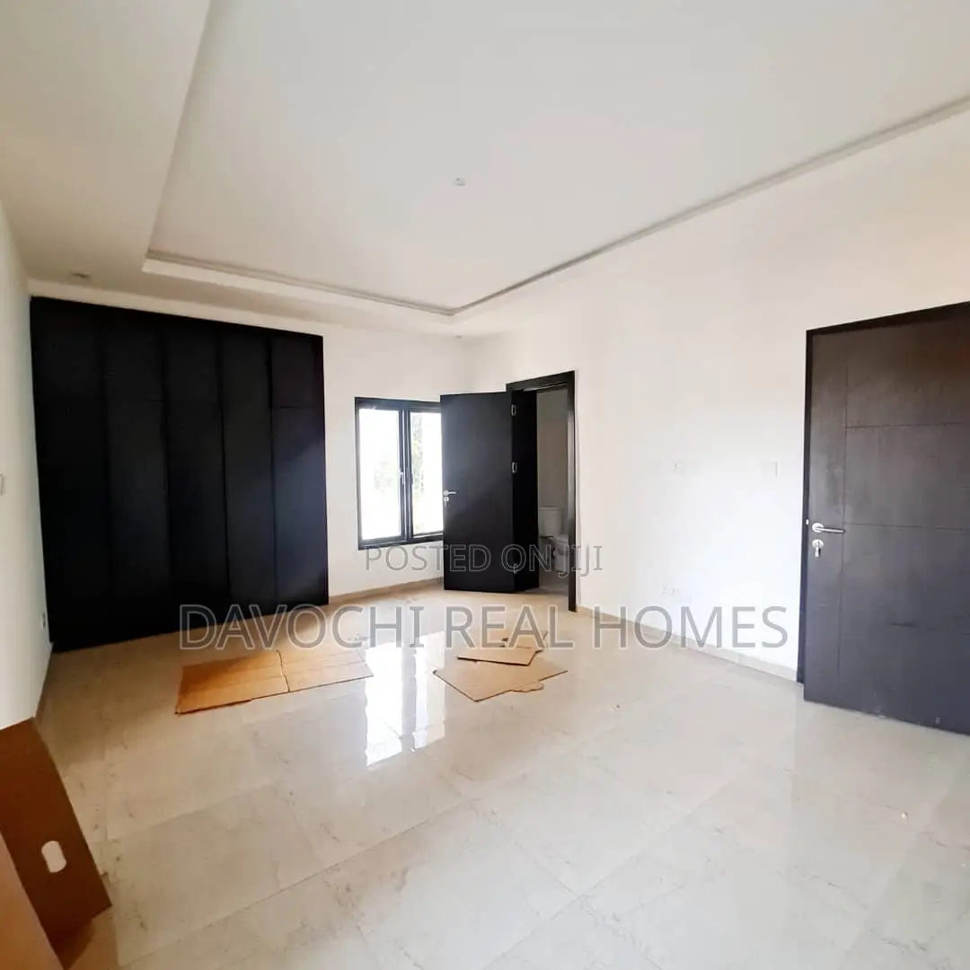 4bdrm Maisonette in Ikoyi S.W for rent