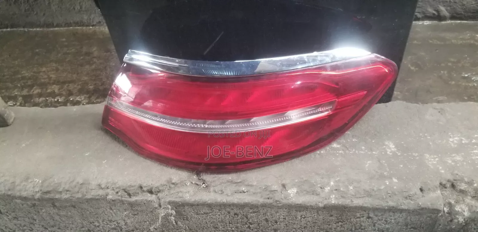 GLE450 Coupe 2018 Right Side Backlight