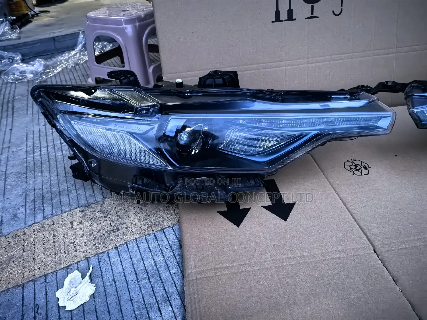 Maserati Levante Headlights