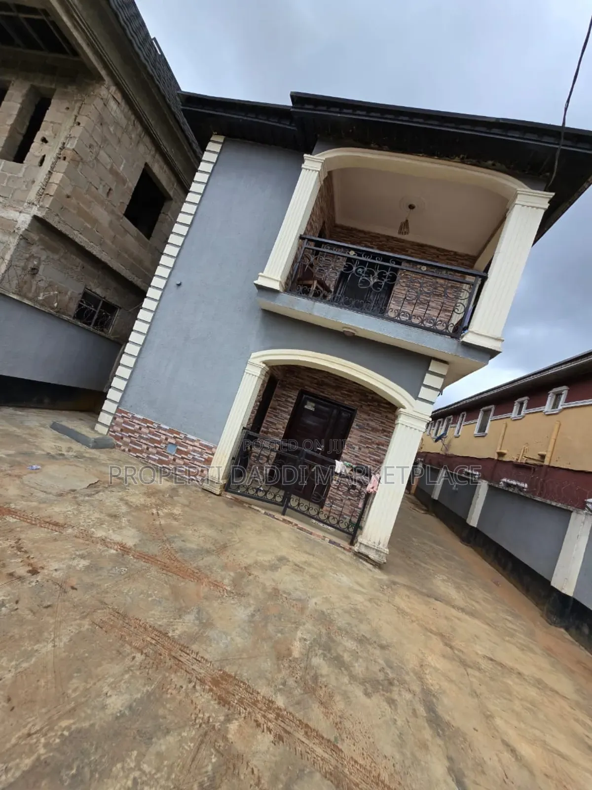 3bdrm Block of Flats in Abiola Farms Estate, Ayobo for sale