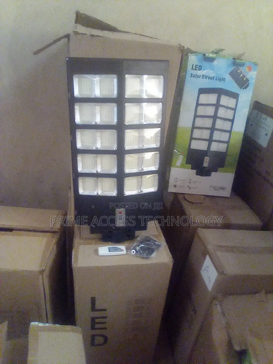 Long Lasting 20 Eyes Solar AIO Street Light