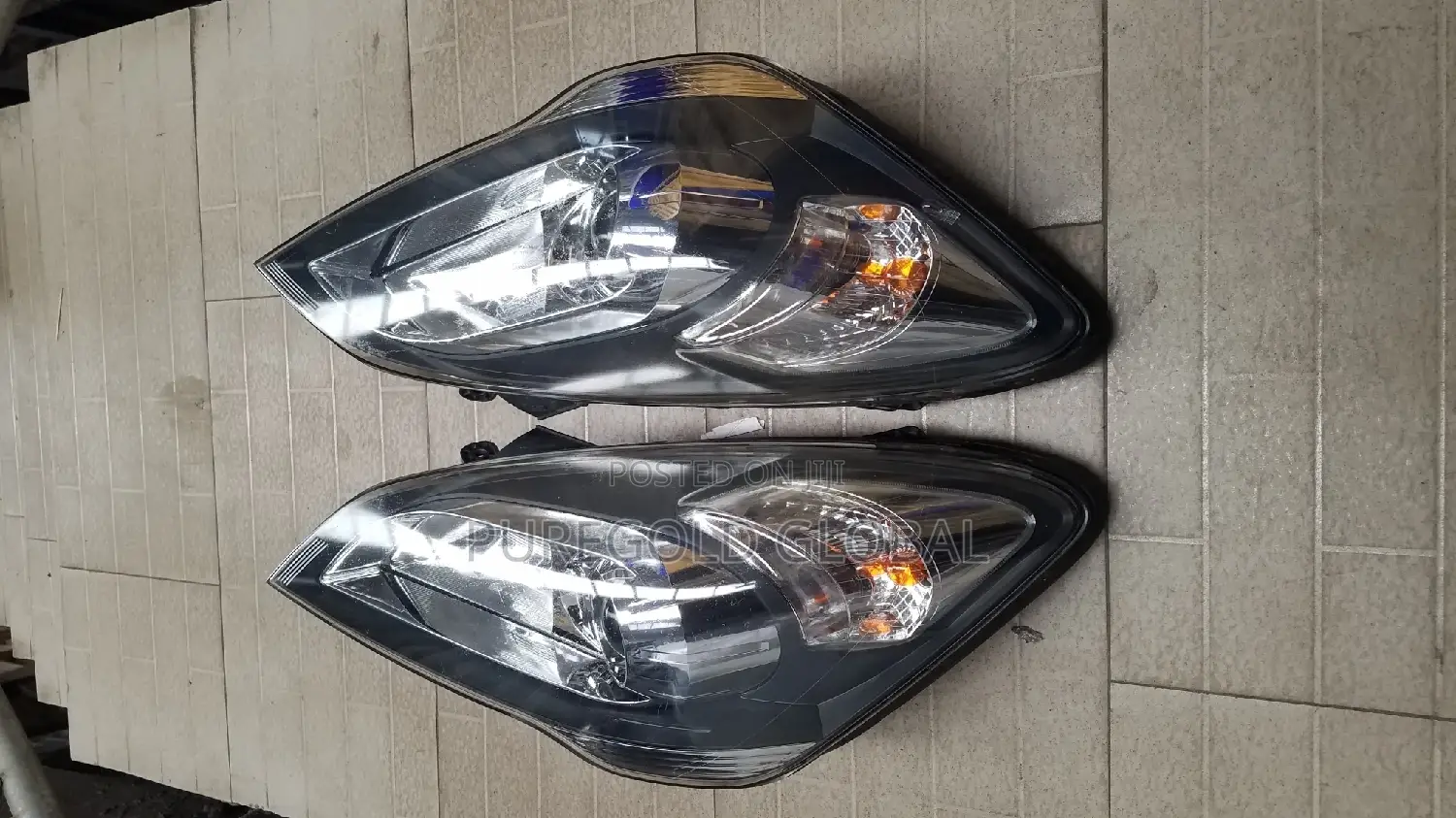 Kia Ceed Headlampa Available