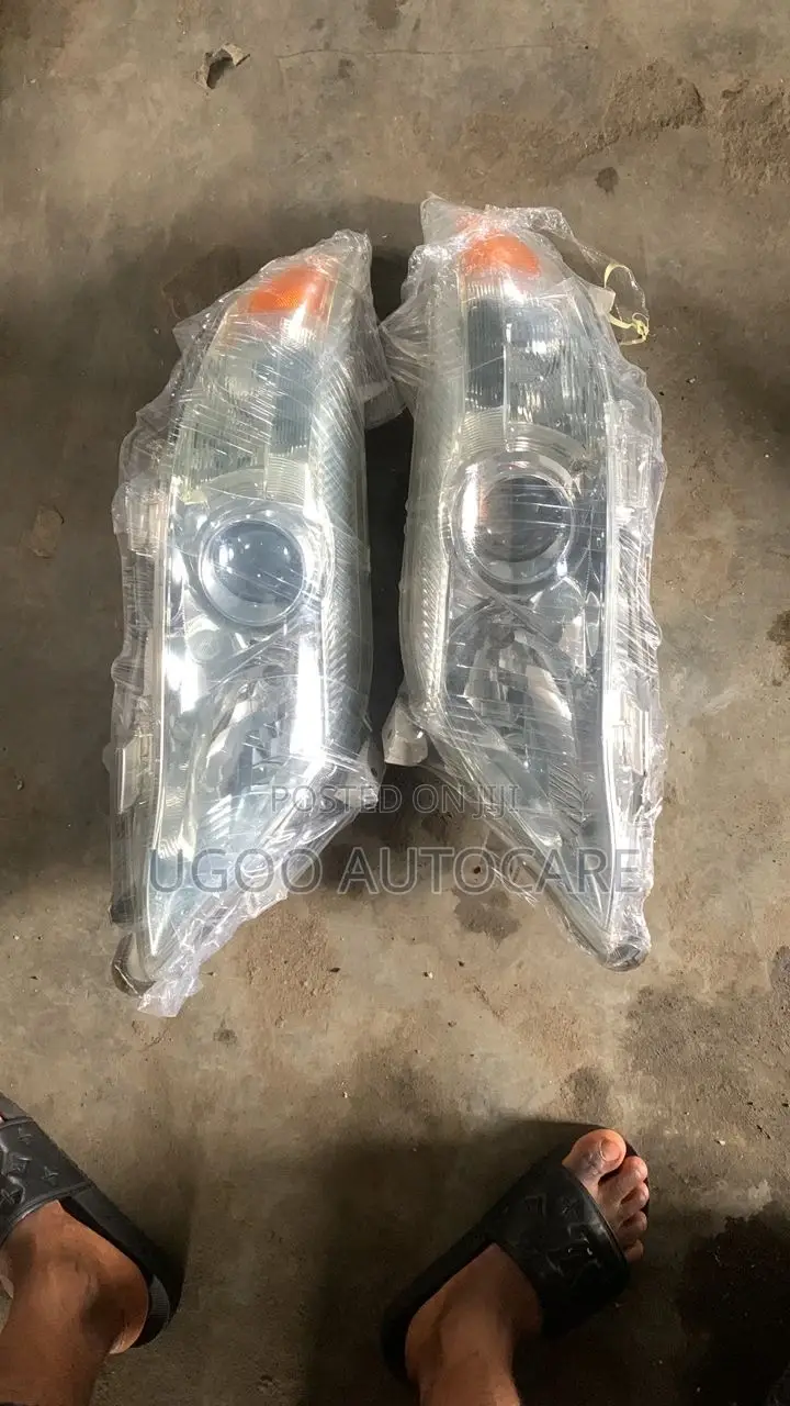 Head Lamp Camry 2010 Set