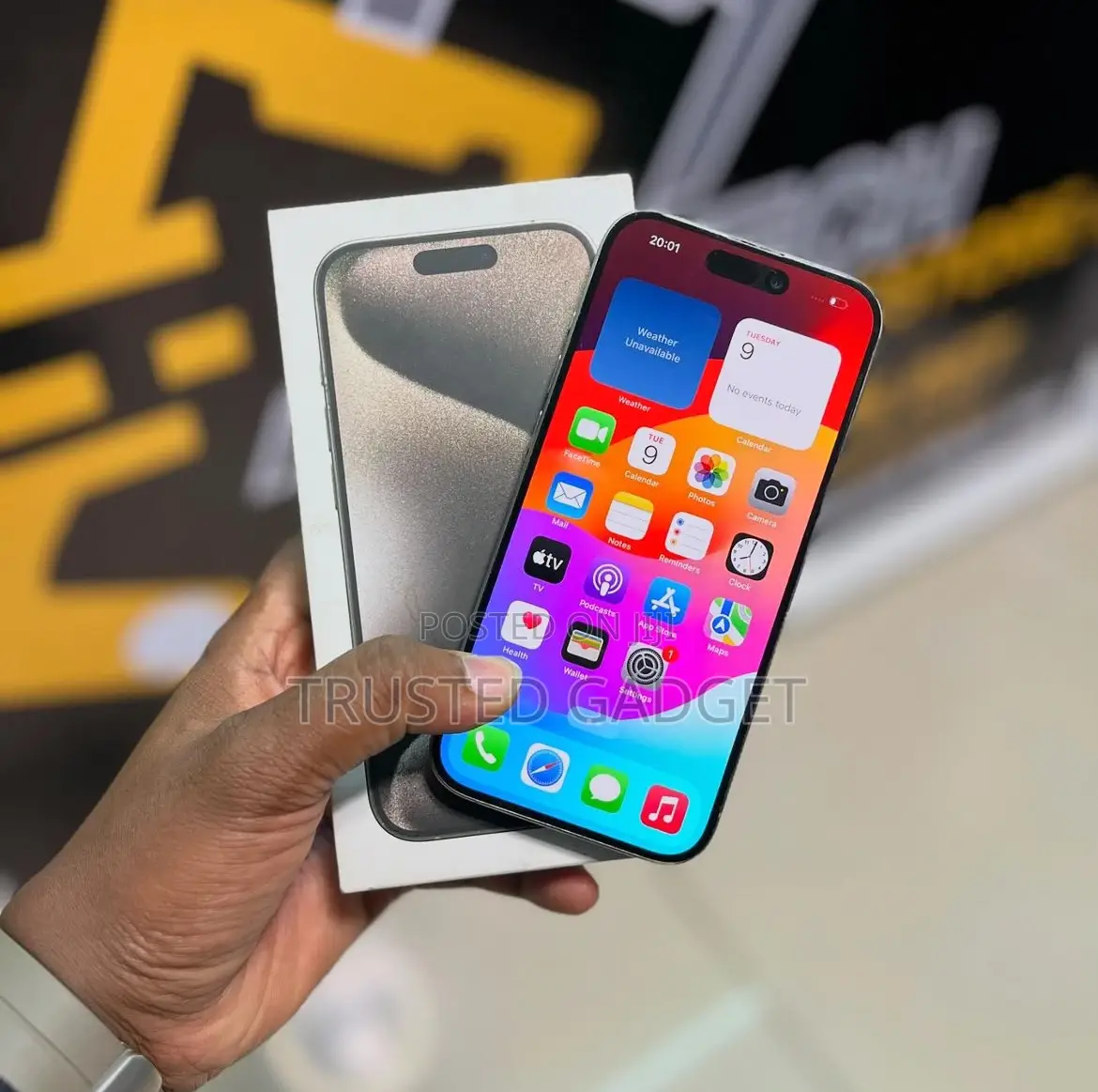 New Apple iPhone 15 Pro 256 GB Silver