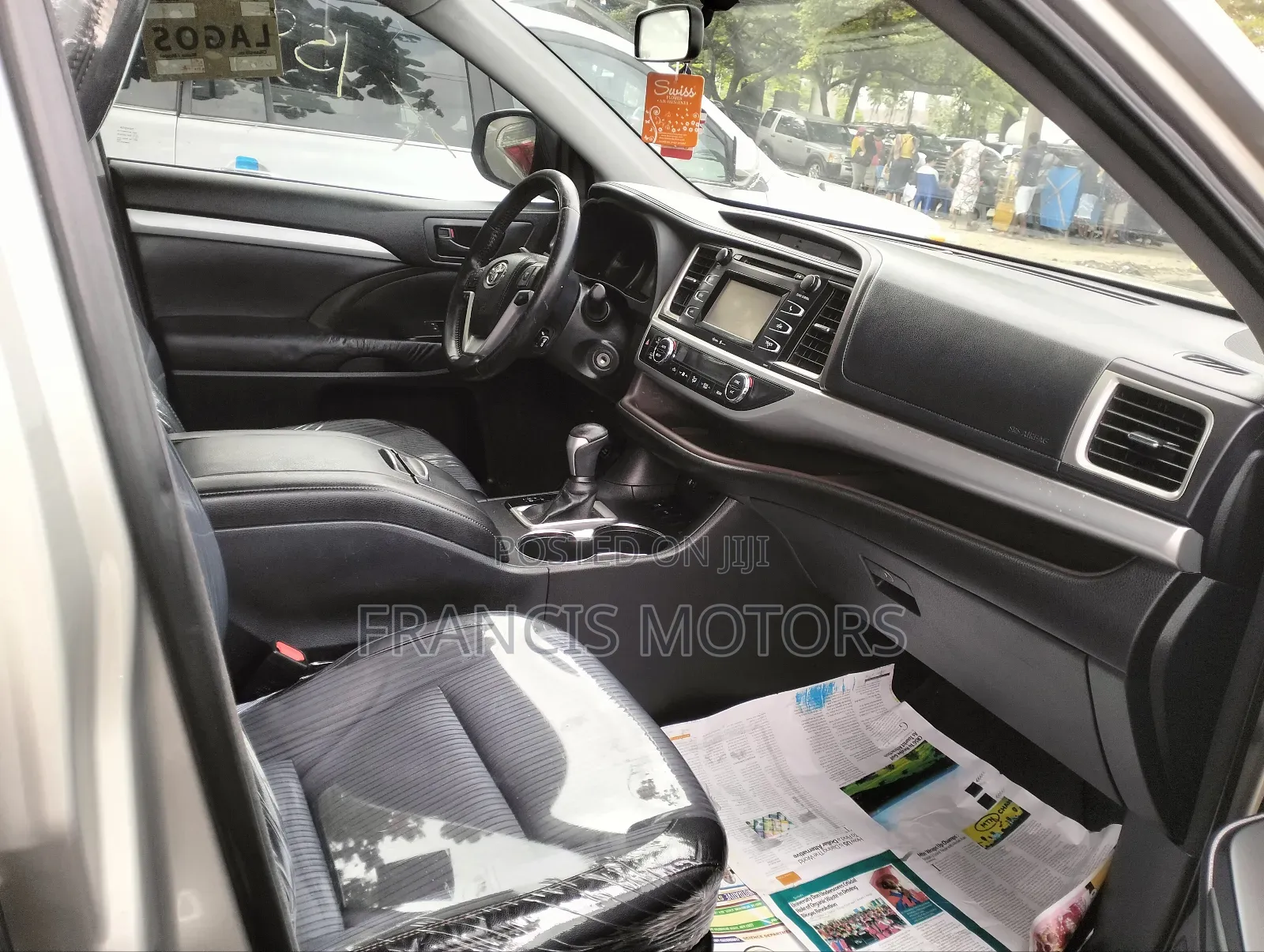 Toyota Highlander 2015 Gold