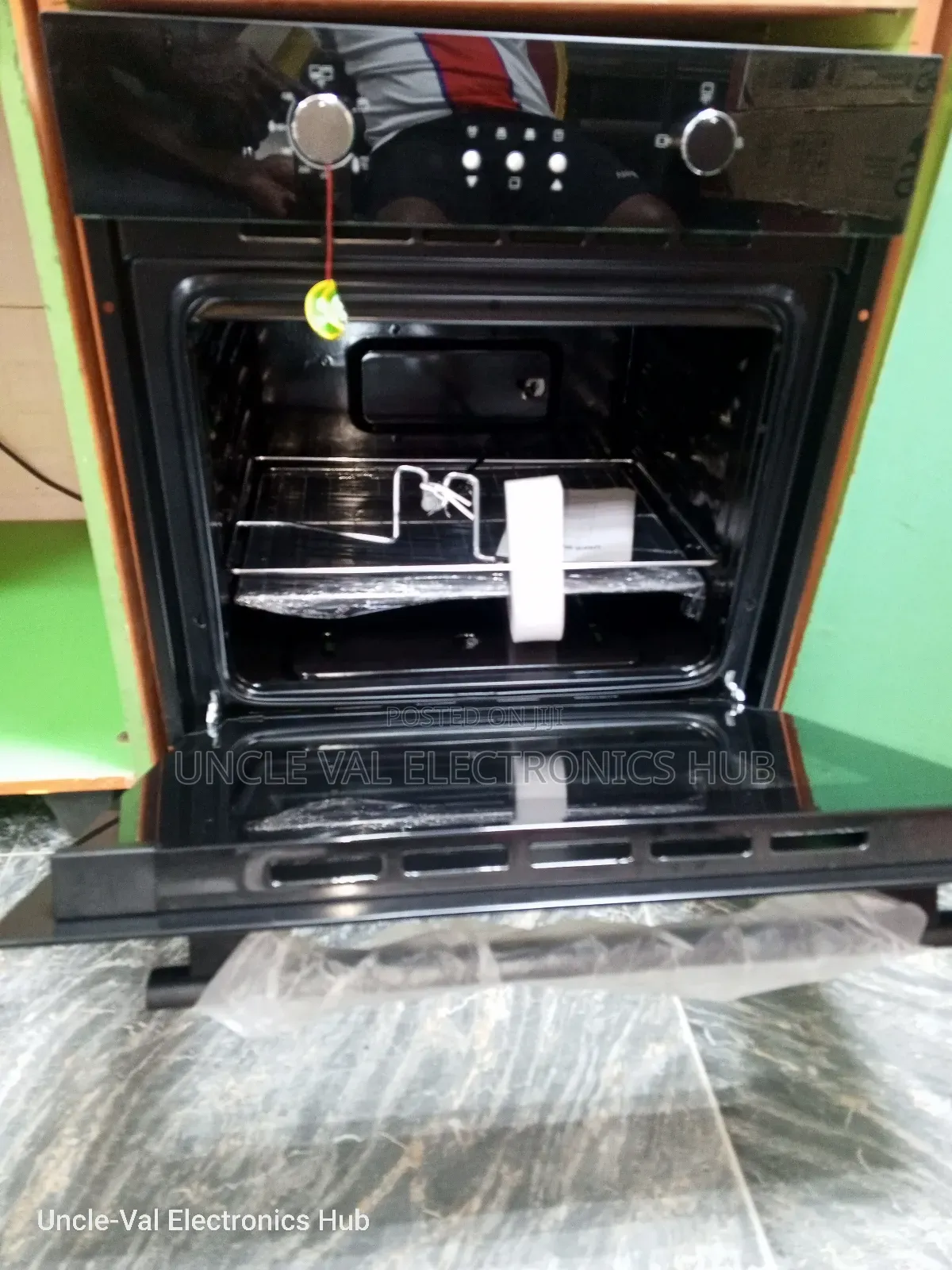 GS Built-in Gas and Electric Oven