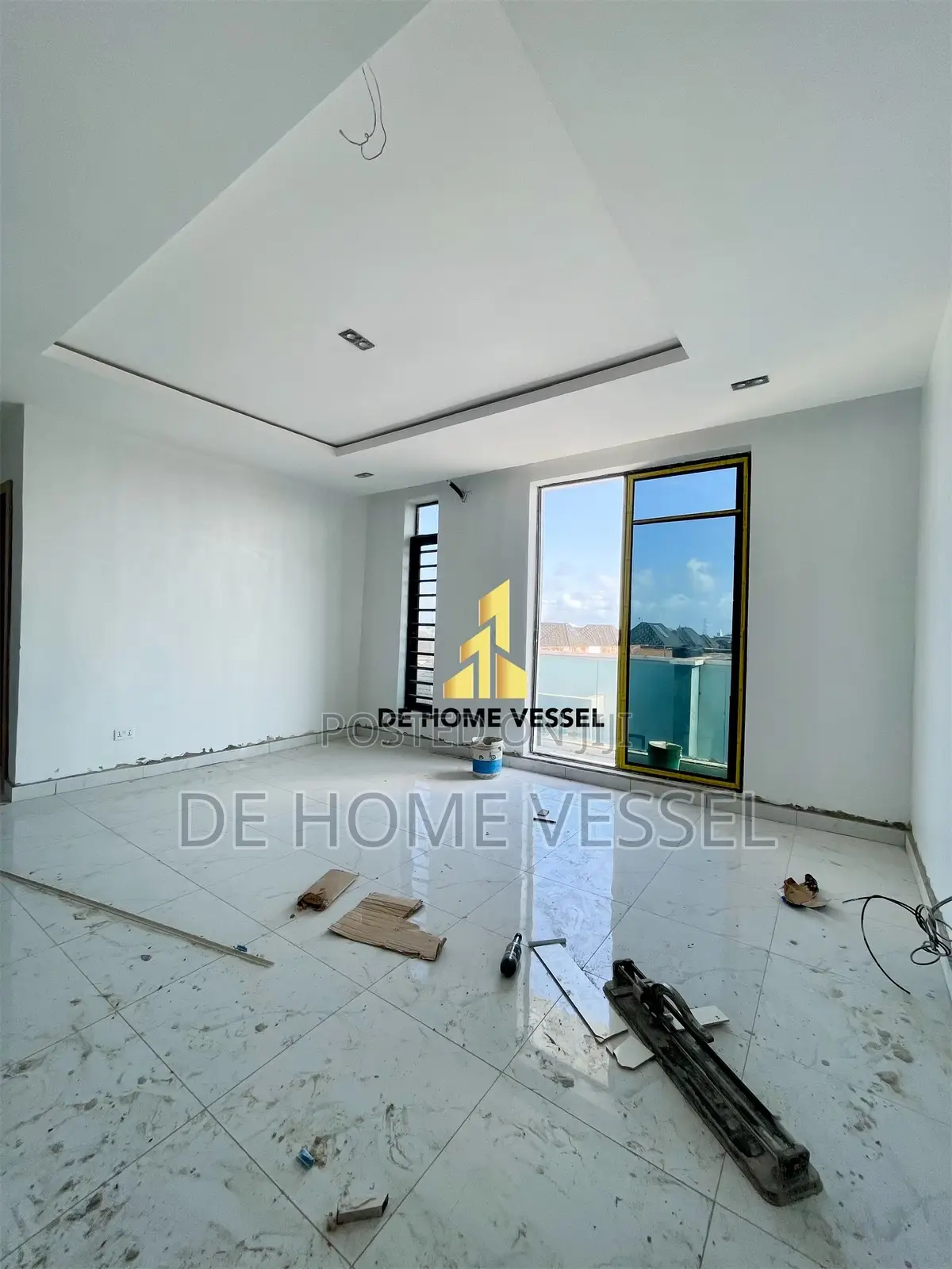 2bdrm Apartment in Chevron for sale