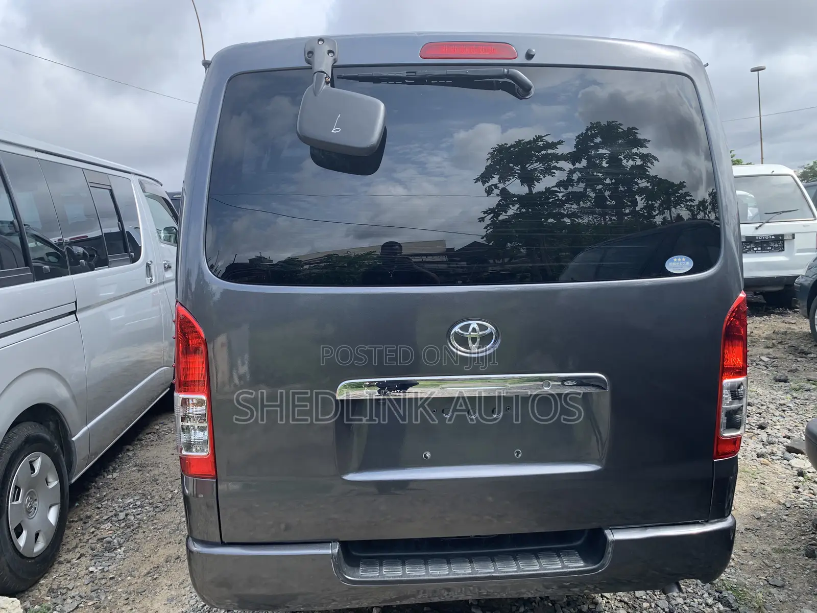 Toyota HiAce 2012 Grey