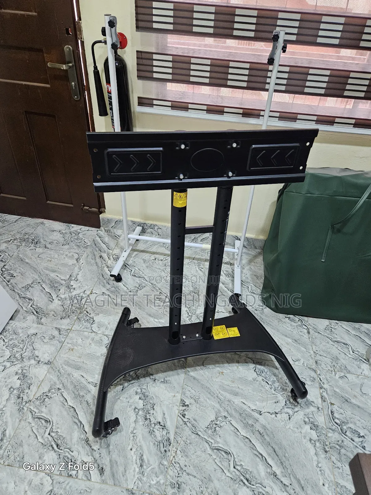 Rent TV Stand