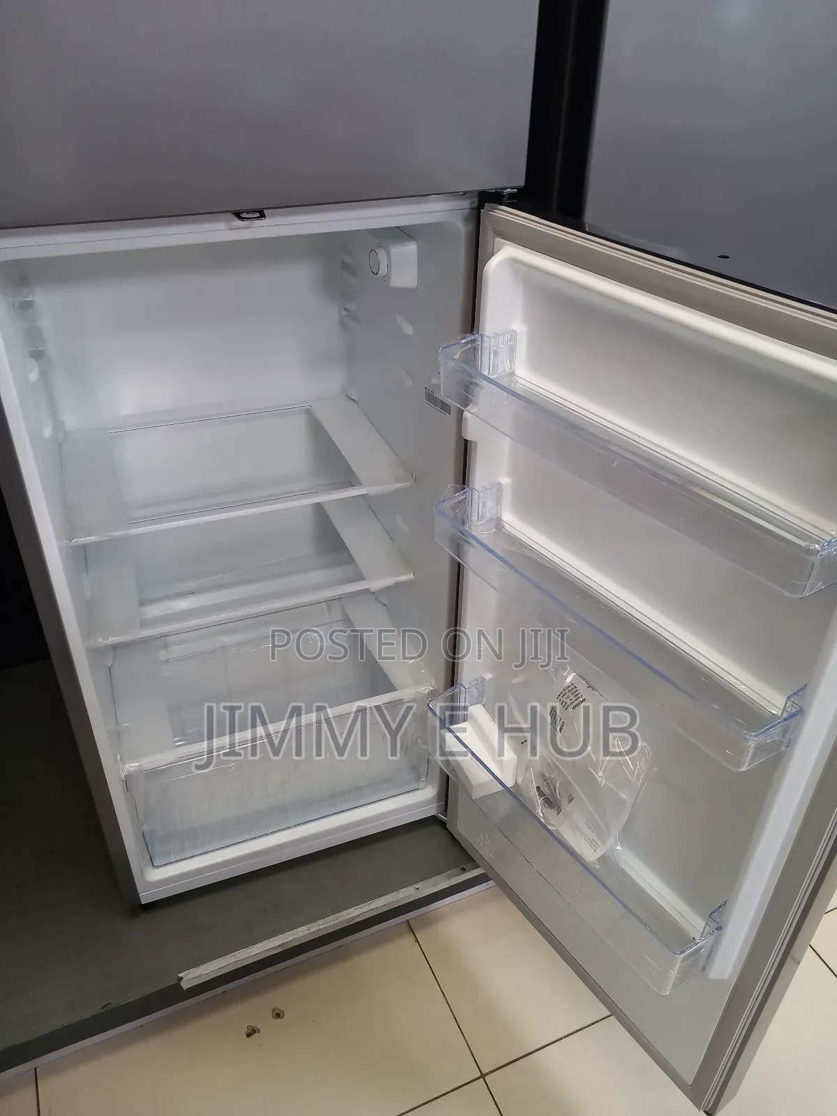 Hisense 205DR 205L Top Freezer Refrigerator Ice Cold